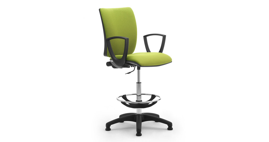 silla-y-taburete-p-cajero-y-zona-de-caja-sprint-taburete-img-02